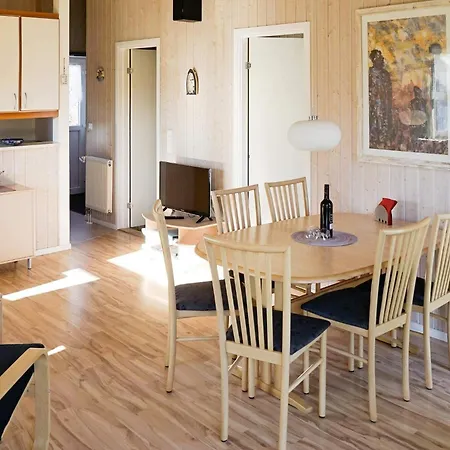 6 Person In Holiday home *